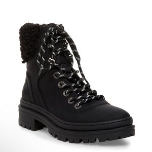 Steve Madden Keystone Boot faux fur lace up size 6.5